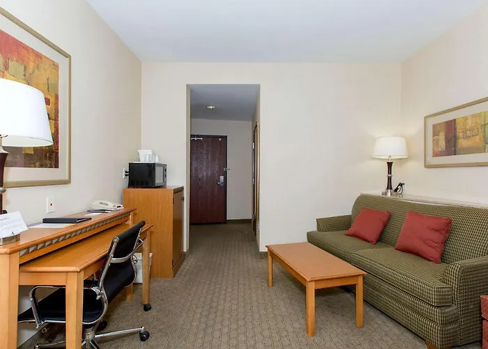 Comfort Hotel 3*