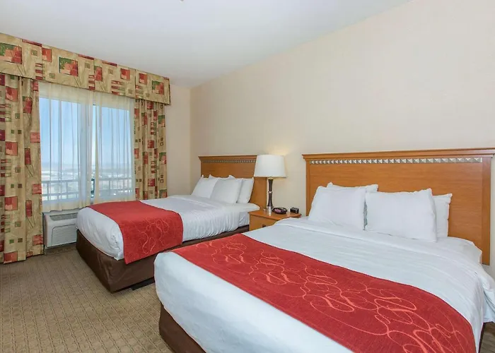 Comfort Hotel 3*